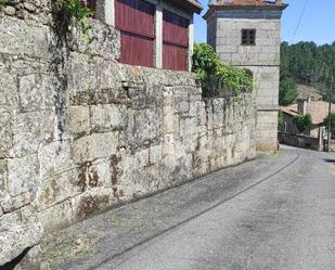 Vista exterior de Casa o xalet en venda en San Cibrao das Viñas amb Terrassa i Balcó