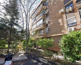 Vista exterior de Pis en venda en  Madrid Capital amb Aire condicionat, Calefacció i Jardí privat