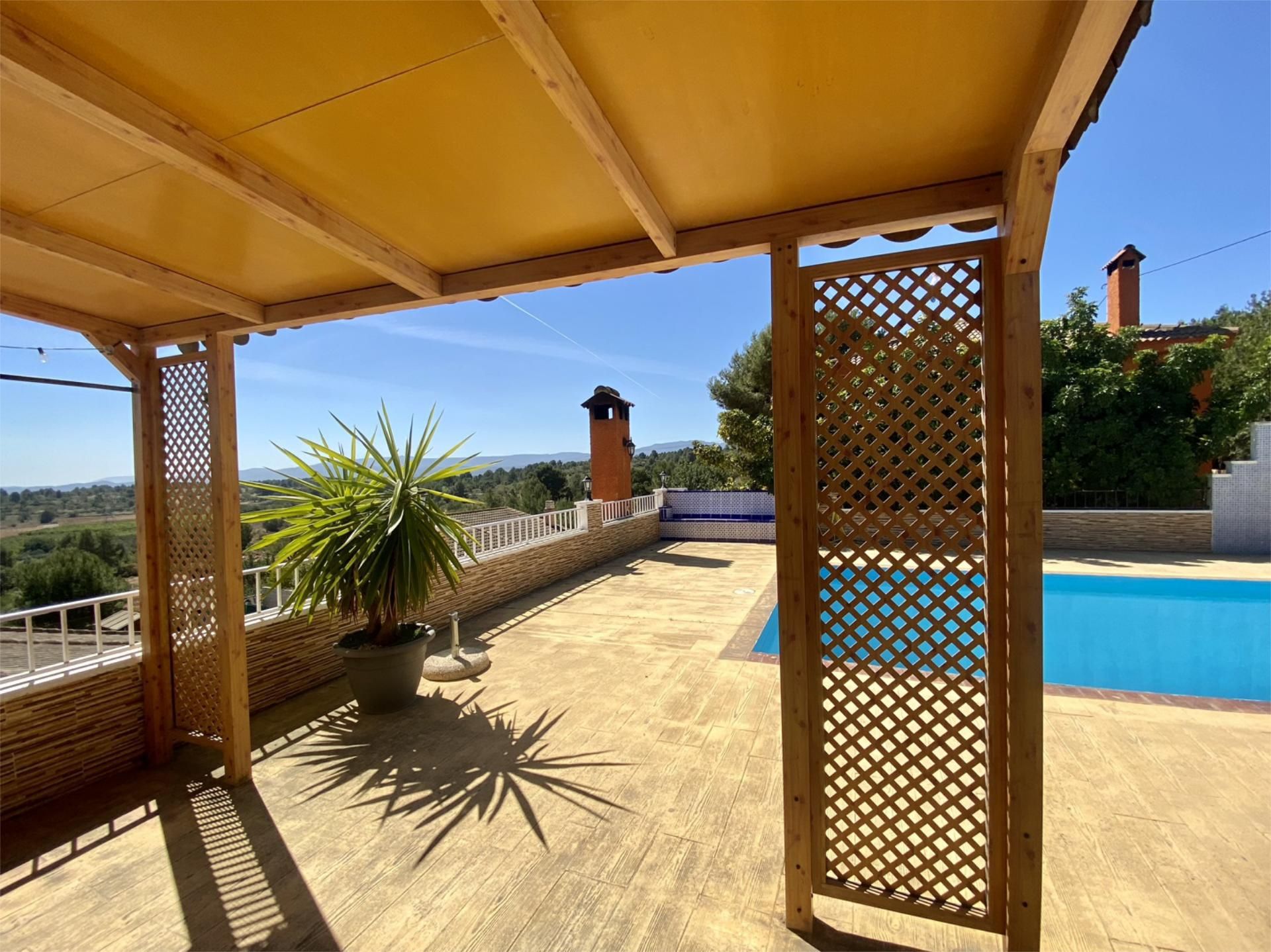Terrace of House or chalet to rent in Turís  with Private garden, Terrace and Swimming Pool