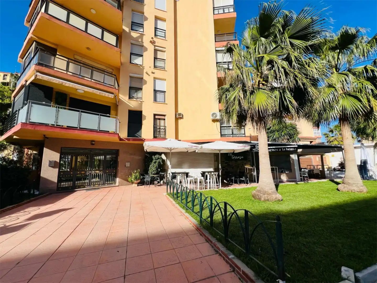 Flat for rent in Avenida de Benyamina, 23, Playamar - Benyamina Exterior view of Flat for rent in Torremolinos with Air Conditioner, Terrace and Furnished