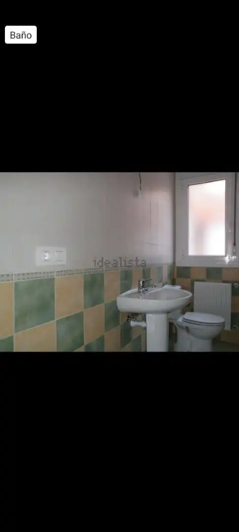 Duplexes for sale in Camino de Rubín, 17, Gijón Bathroom of Duplexes for sale in Gijón