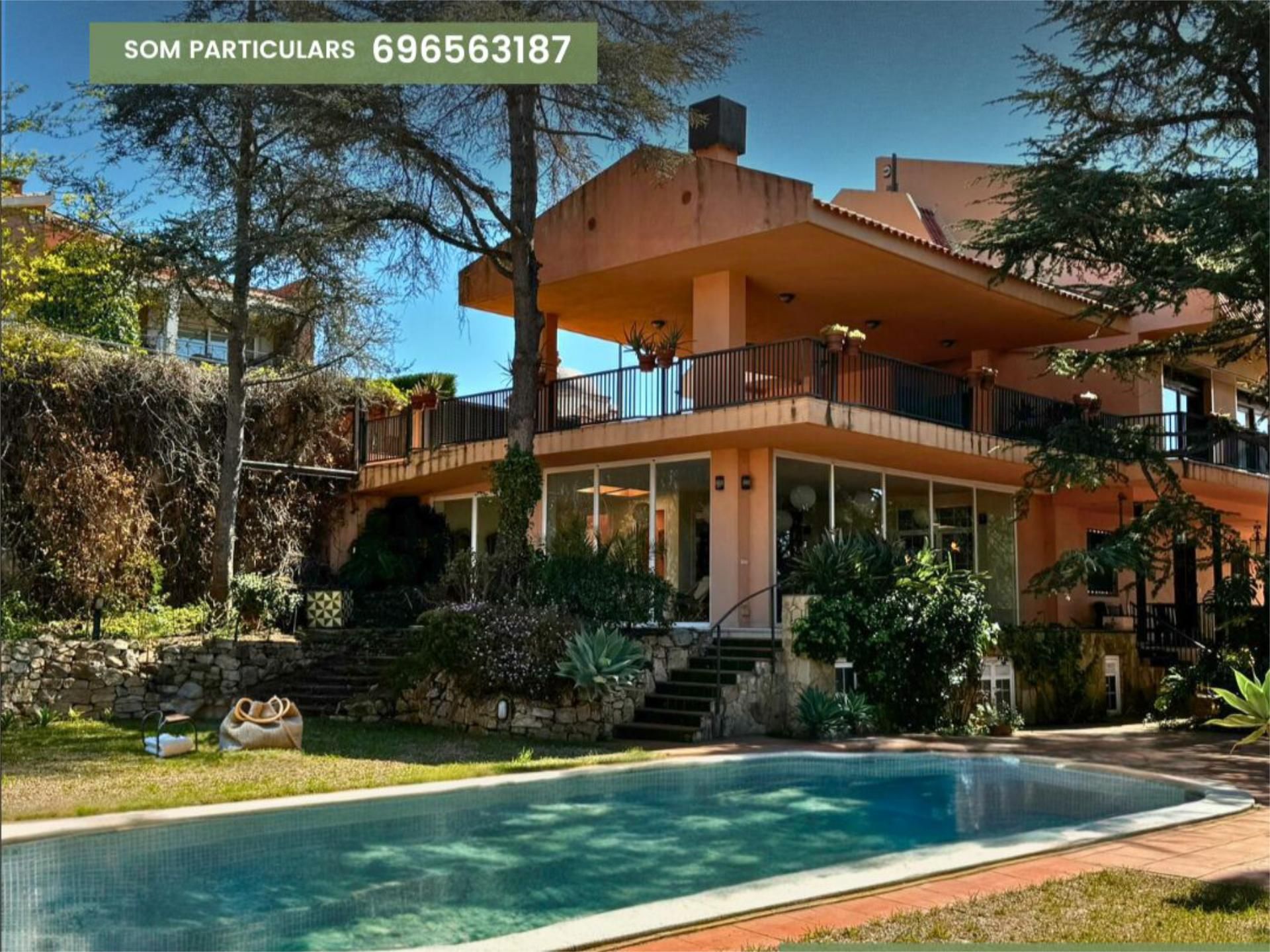 Jardí de Casa o xalet en venda en Mataró amb Aire condicionat, Terrassa i Piscina