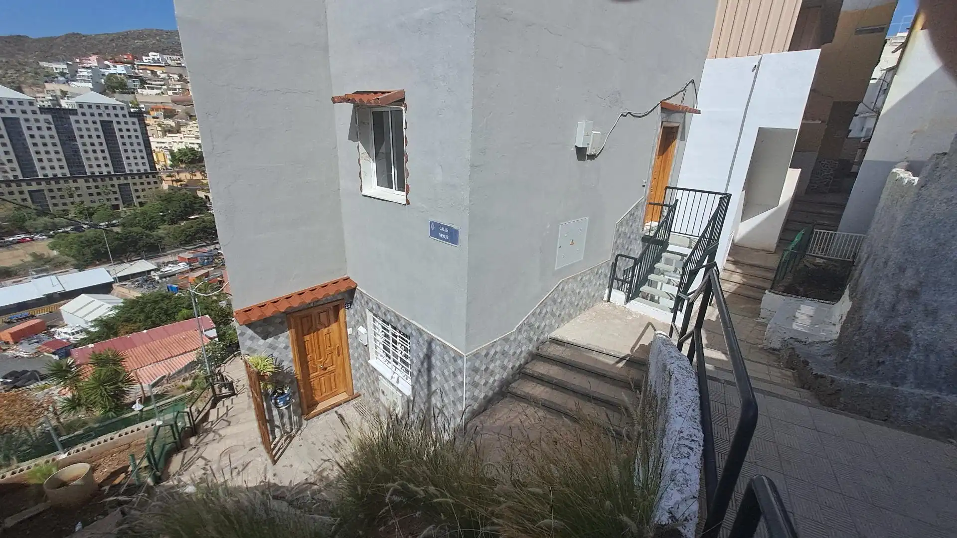 Vista exterior de Dúplex en venta en Santa Cruz de Tenerife con Terraza, Amueblado y Lavadora