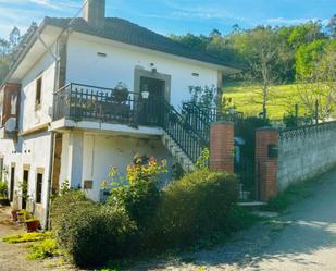 Exterior view of House or chalet for sale in Valdés - Luarca  with Terrace and Balcony