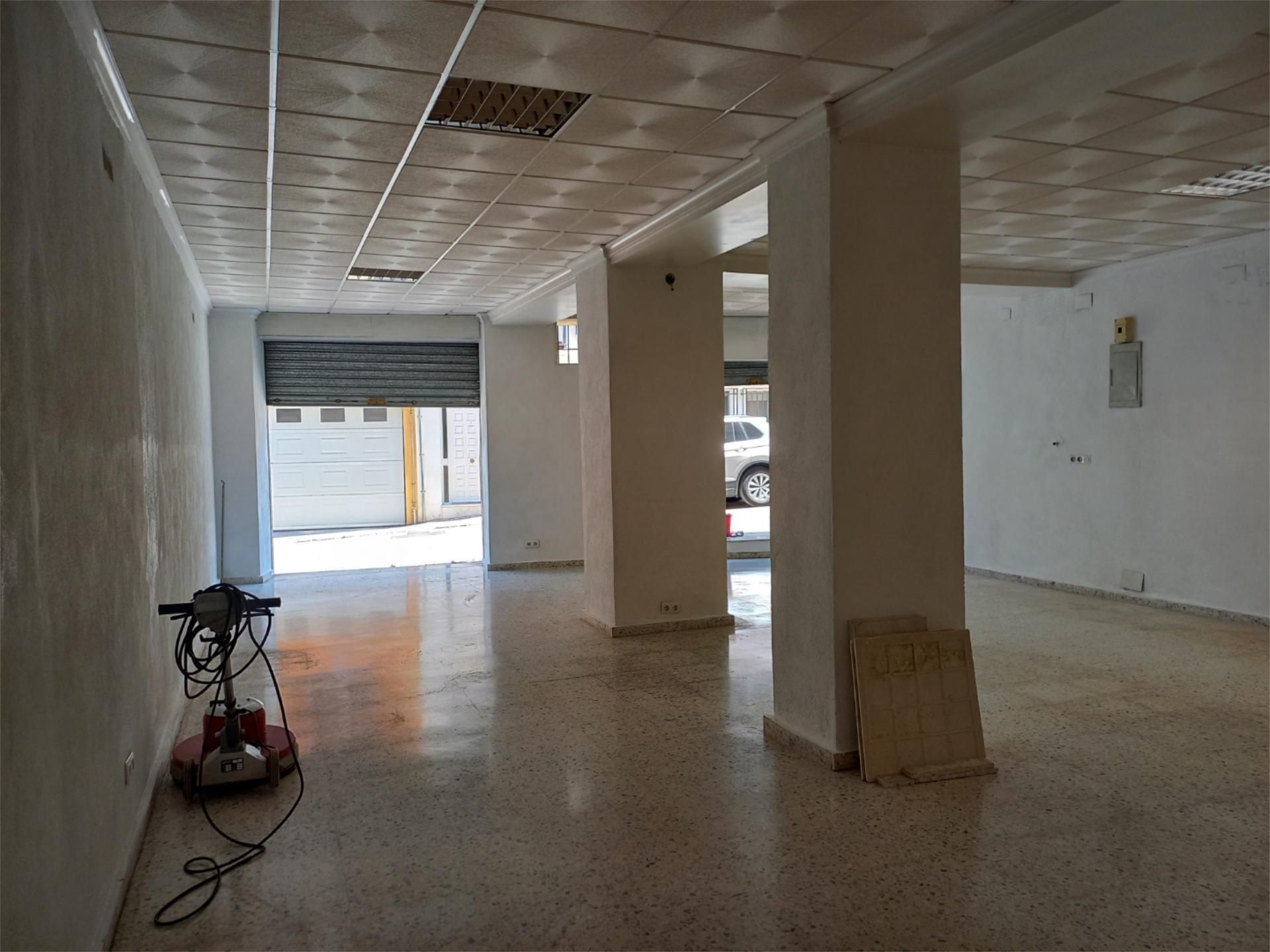 Premises for sale in  Jaén Capital
