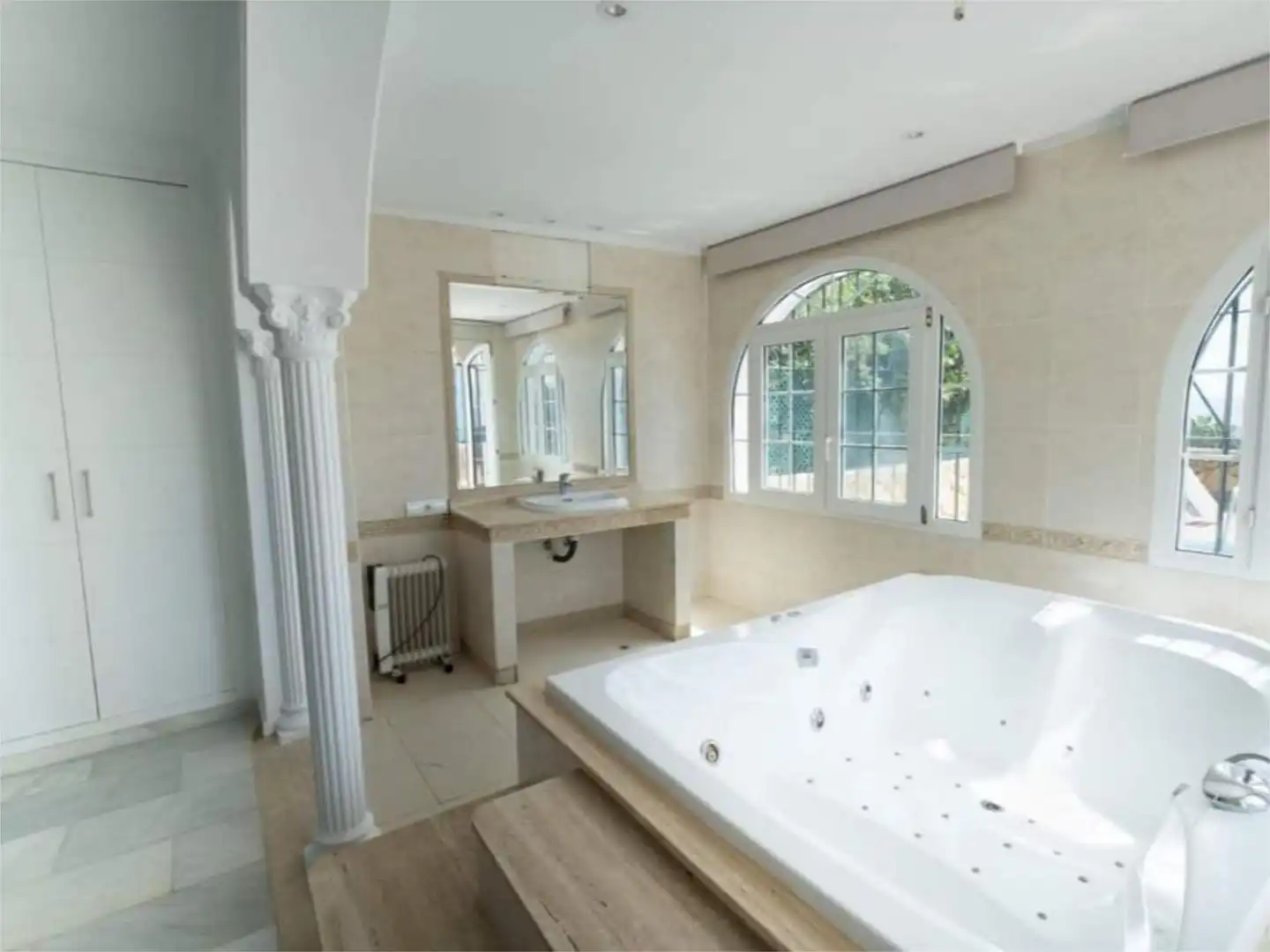 Bathroom of Houses for sale in Manilva  with Swimming Pool and Balcony