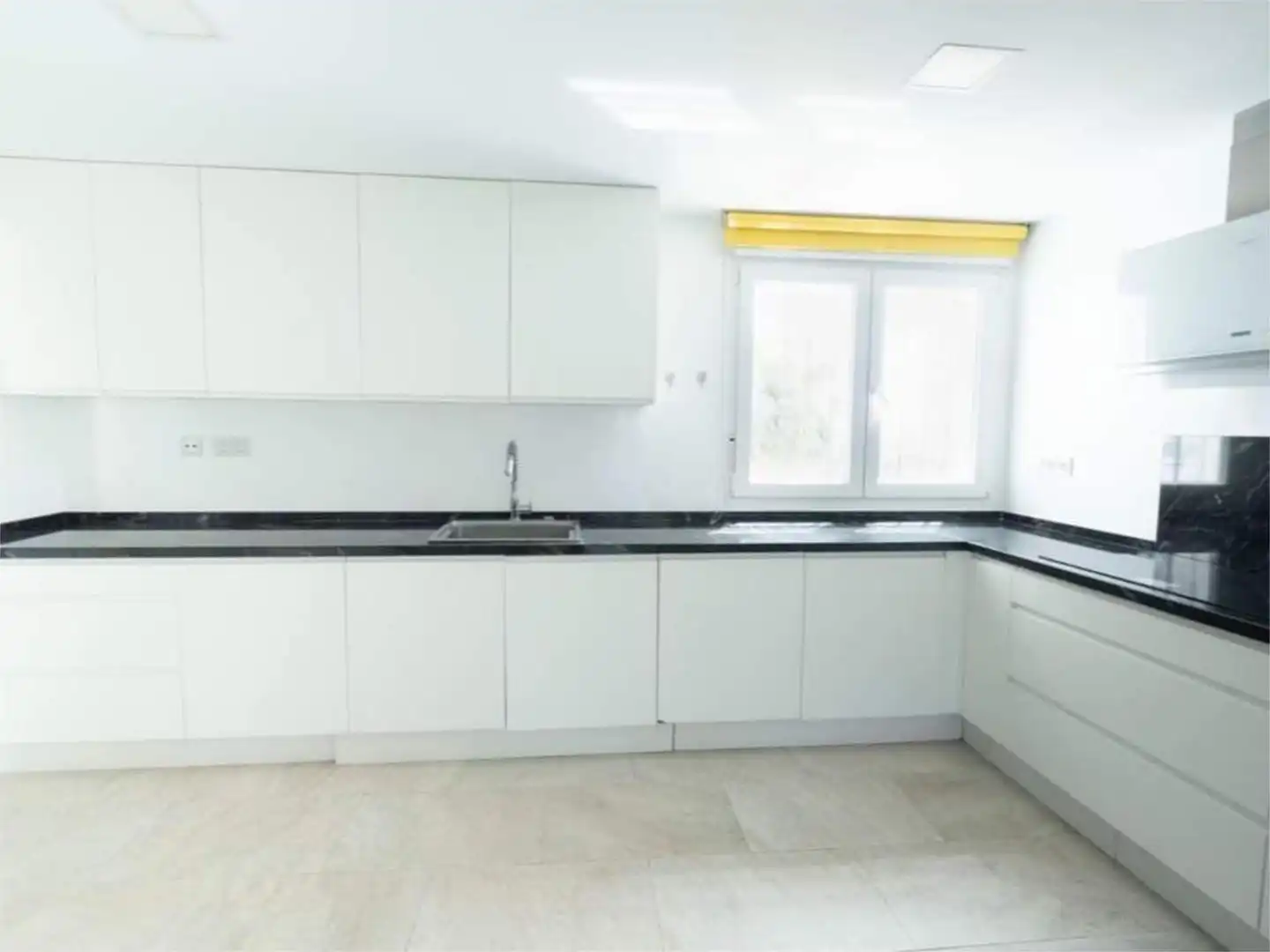 Kitchen of Houses for sale in Manilva  with Swimming Pool and Balcony