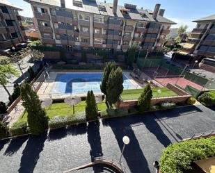 Swimming pool of Flat for sale in Boadilla del Monte  with Air Conditioner, Terrace and Swimming Pool