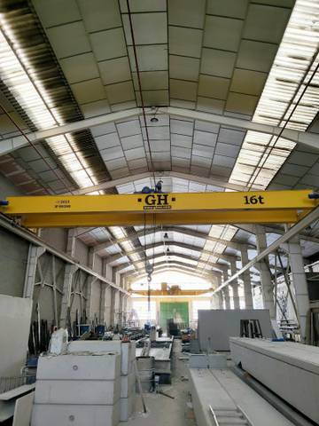 Nave industrial en Alquiler en Avenida Aragón, 16 en La Portalada - Varea