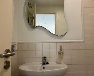 Bathroom of Flat for sale in Estepona  with Air Conditioner and Terrace