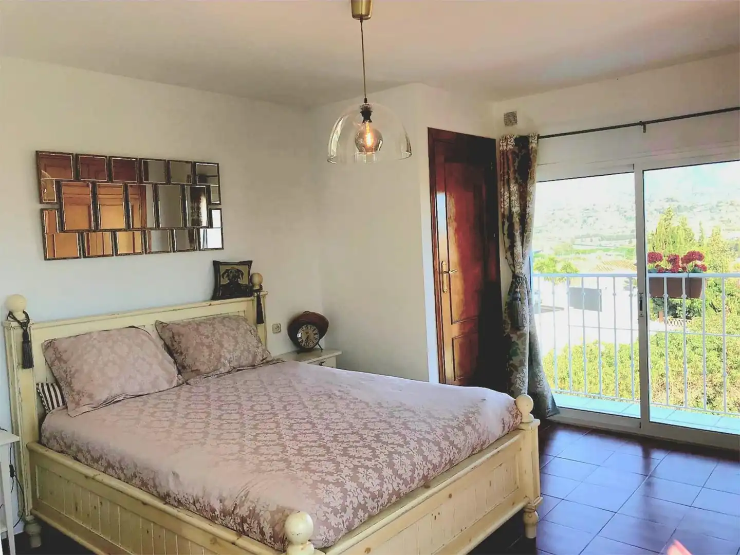 Bedroom of Houses for sale in Mijas  with Air Conditioner, Terrace and Swimming Pool