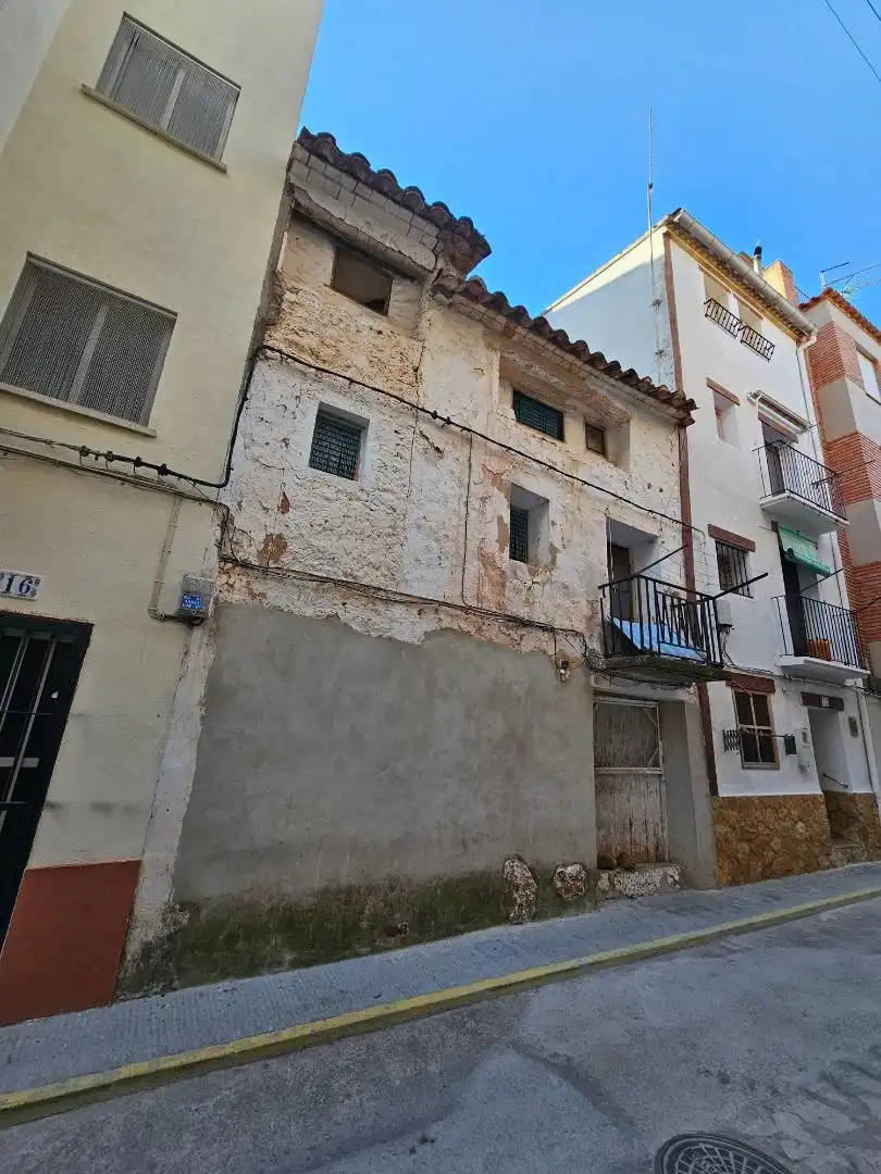 Terreno en venta en Carrer Severi Descalzo, Montanejos Vista exterior de Terreno en venta en Montanejos