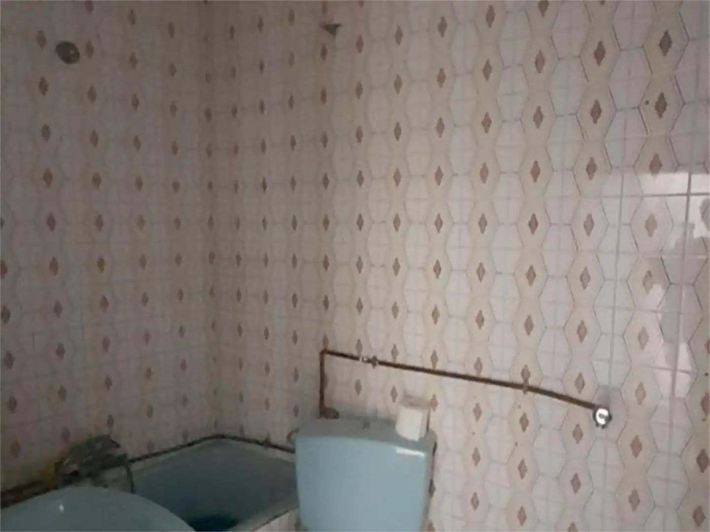 Casa adosada en venta en Calle Santa Ana, 18, Cuacos de Yuste Baño de Casa adosada en venta en Cuacos de Yuste con Parquet
