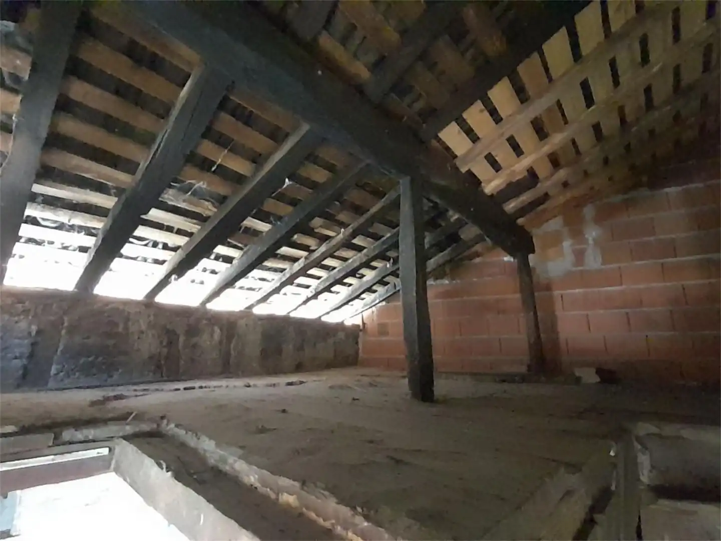 Casa adosada en venta en Calle Santa Ana, 18, Cuacos de Yuste Casa adosada en venta en Cuacos de Yuste con Parquet