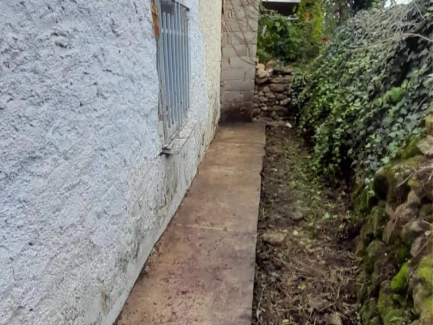 Casa adosada en venta en Calle Santa Ana, 18, Cuacos de Yuste Jardín de Casa adosada en venta en Cuacos de Yuste con Parquet