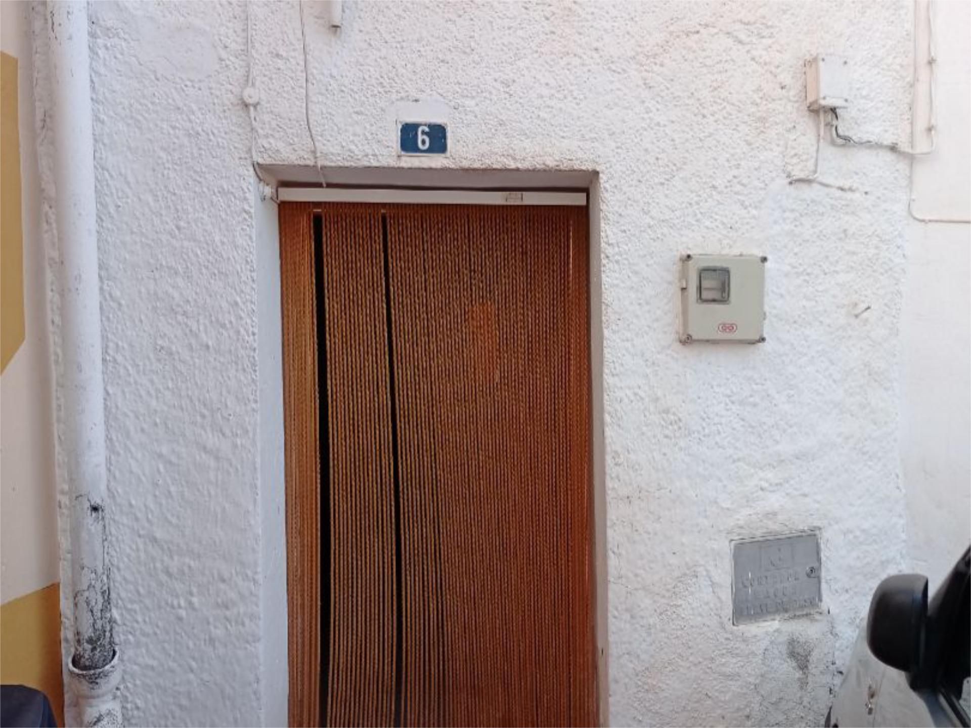 Casa adosada en venda en Benatae
