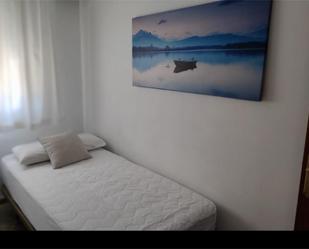 Bedroom of Flat to share in Málaga Capital  with Air Conditioner