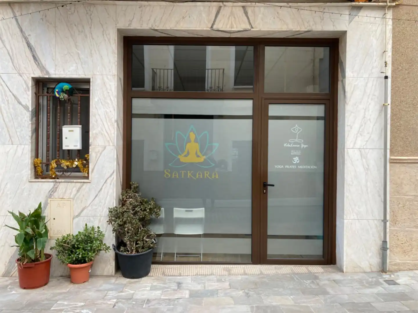 Local de alquiler en Carrer Cavanilles Villarrasa, 4, Benisanó Local de alquiler en Benisanó con Aire acondicionado, Calefacción y Parquet