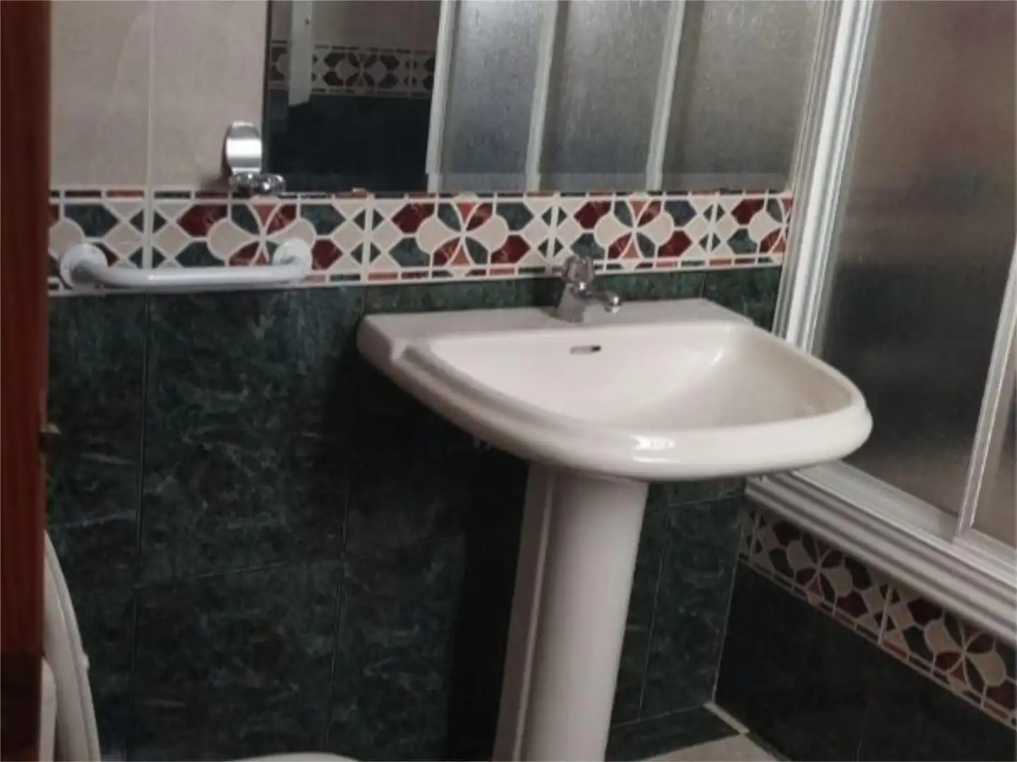 Bathroom of Flat for rent in Vilches  with Air Conditioner, Terrace and Furnished