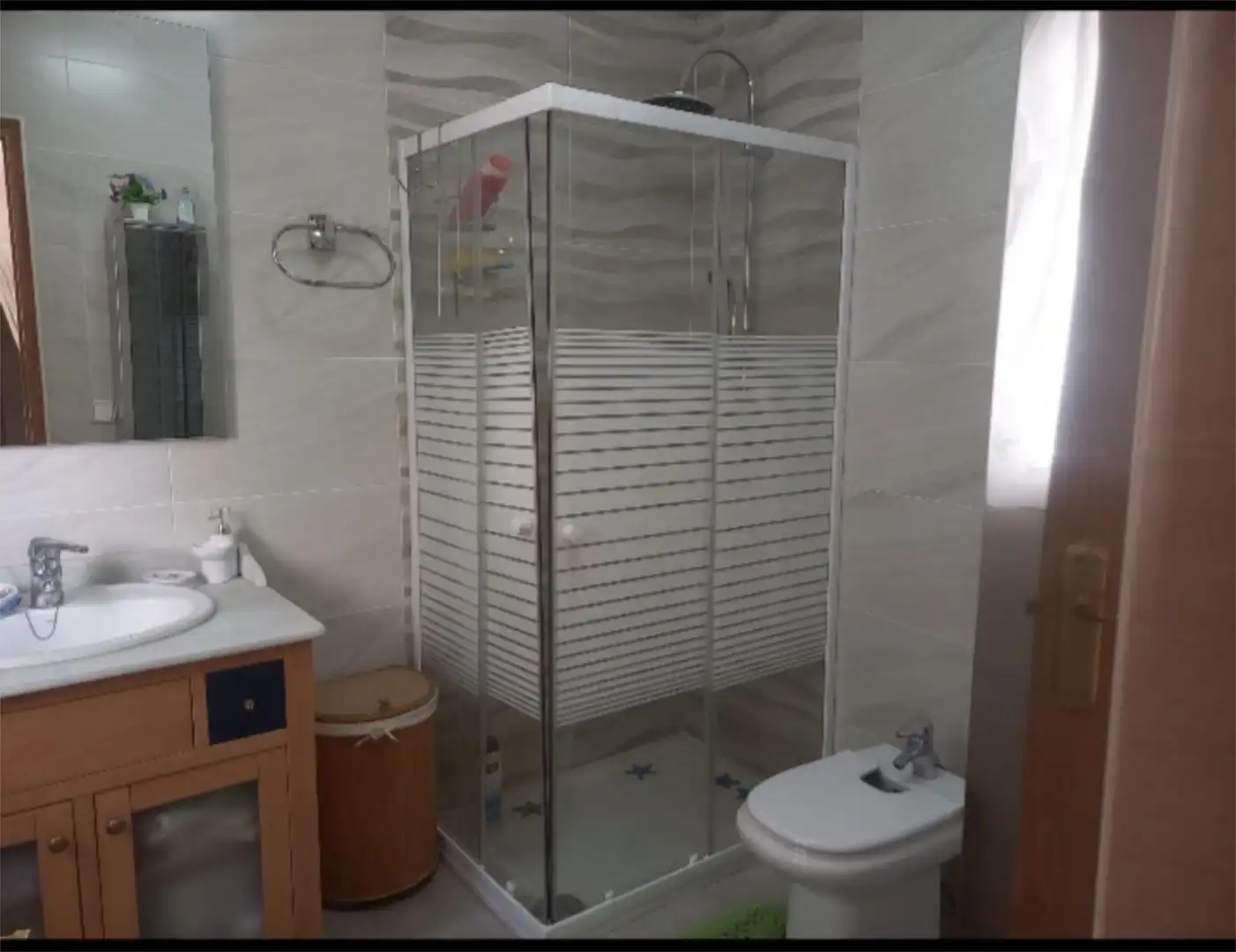 Casa adosada en venta en Calle Angustias, 8, Uclés Baño de Casa adosada en venta en Uclés con Amueblado
