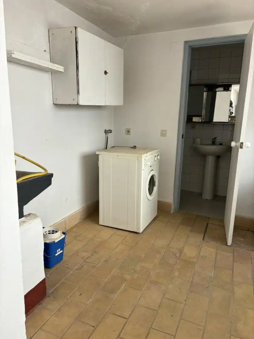 Cuina de Casa o xalet en venda en San Nicolás del Puerto amb Terrassa, Moblat i Balcó