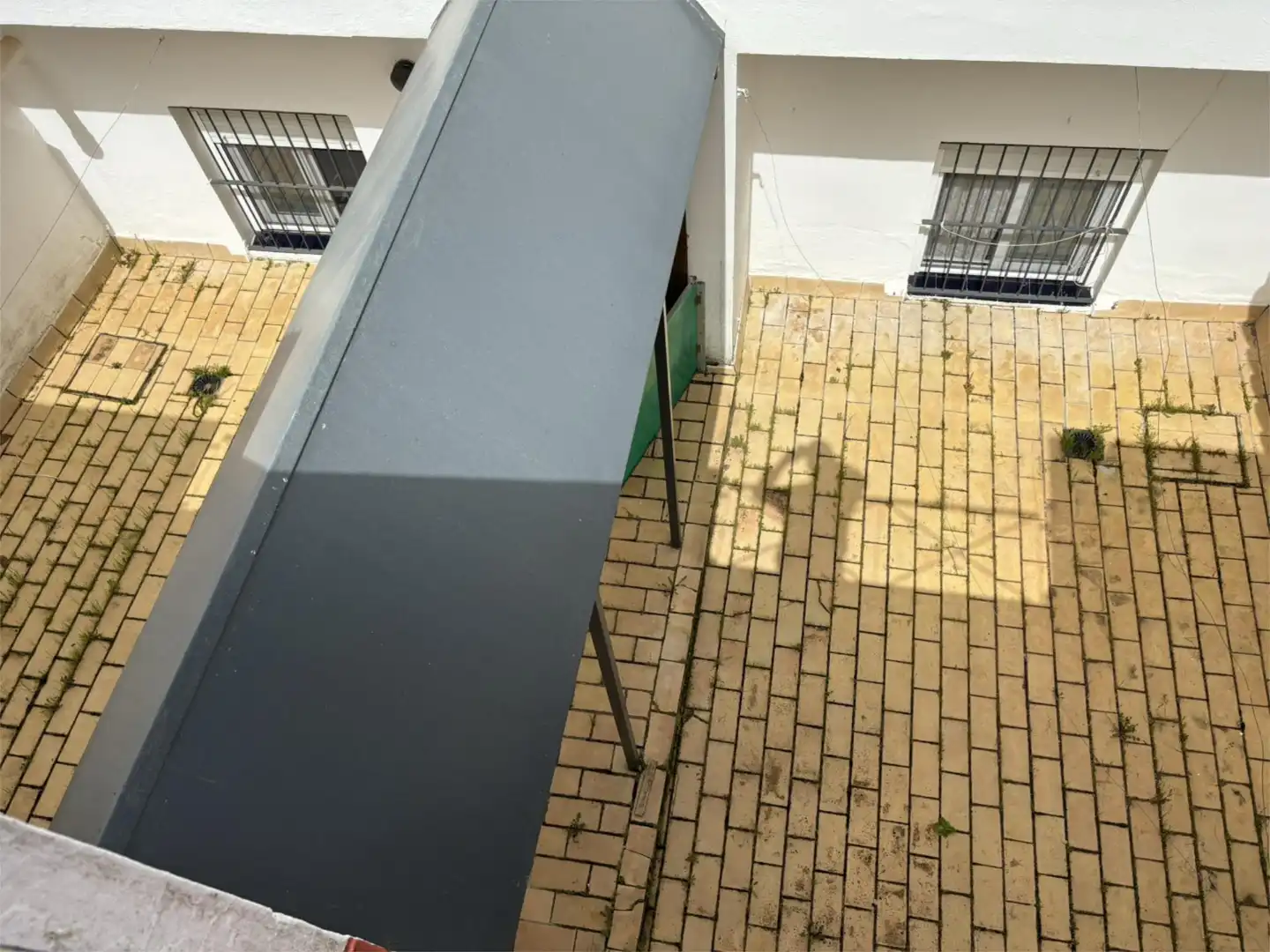 Vista exterior de Casa o xalet en venda en San Nicolás del Puerto amb Terrassa, Moblat i Balcó