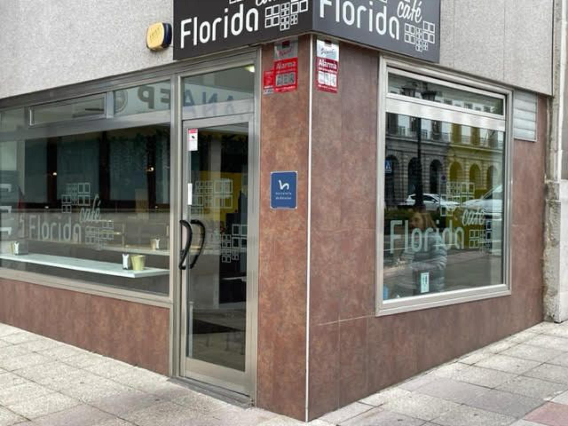 Premises to rent in Oviedo   with Air Conditioner, Heating and Furnished