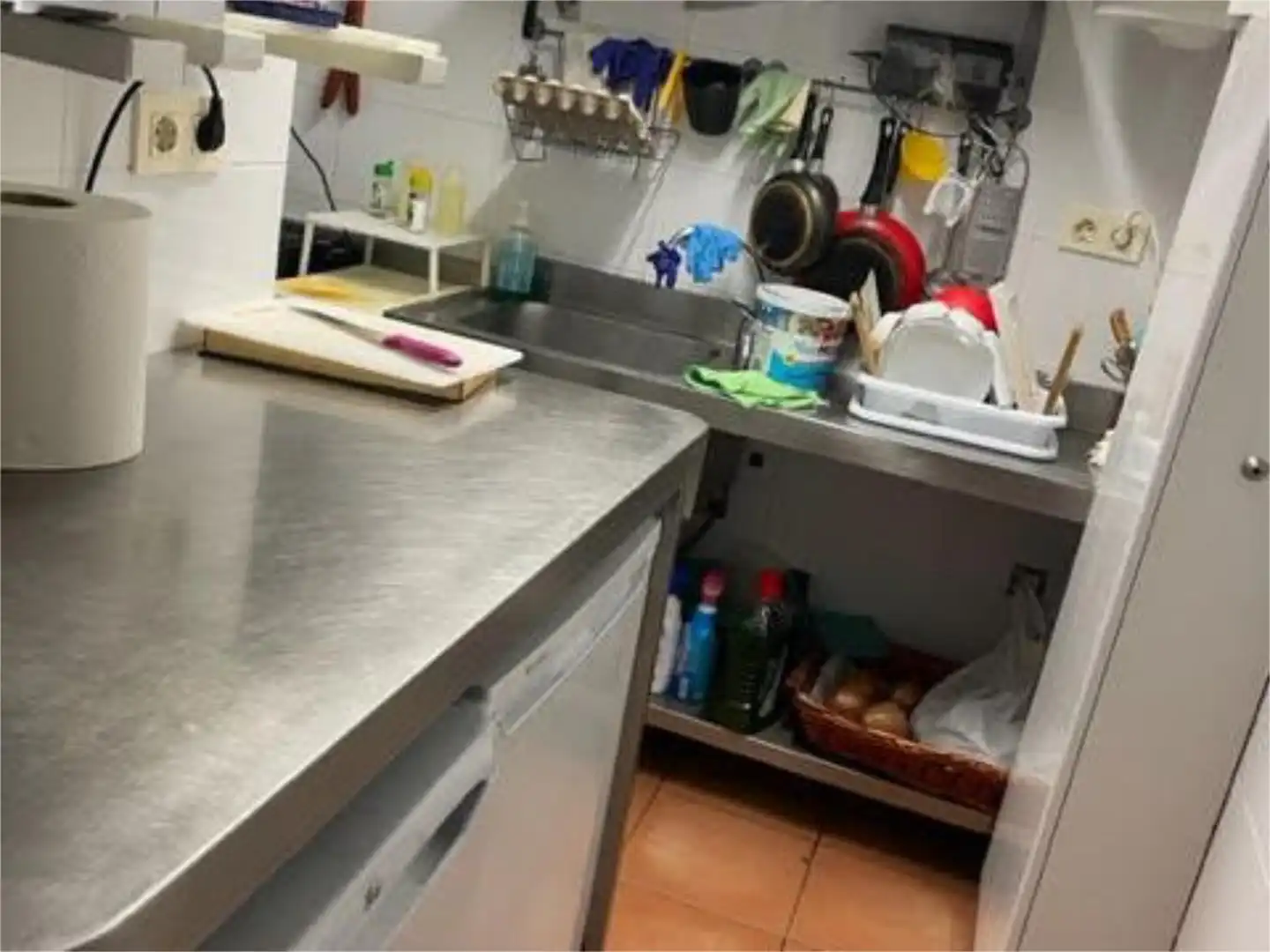 Local de alquiler en Plaza de España, 5, Llamaquique Cocina de Local de alquiler en Oviedo con Aire acondicionado, Calefacción y Amueblado