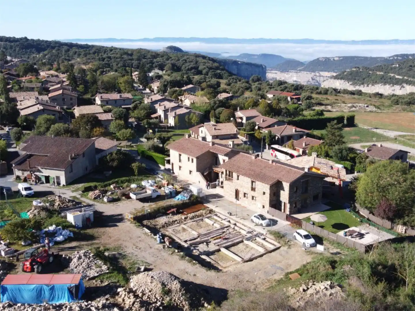 Vista exterior de Casa adosada en venda en Tavertet amb Aire condicionat, Calefacció i Jardí privat