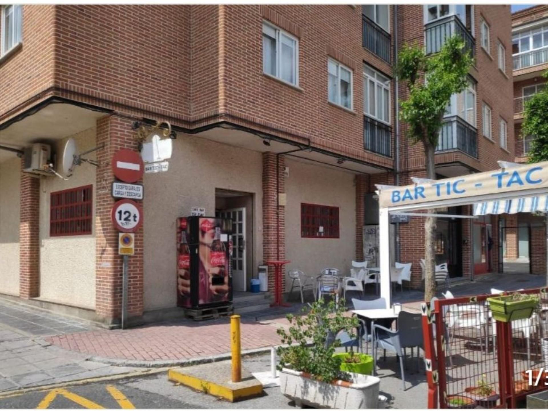 Local de lloguer en Ávila Capital amb Aire condicionat, Calefacció i Moblat