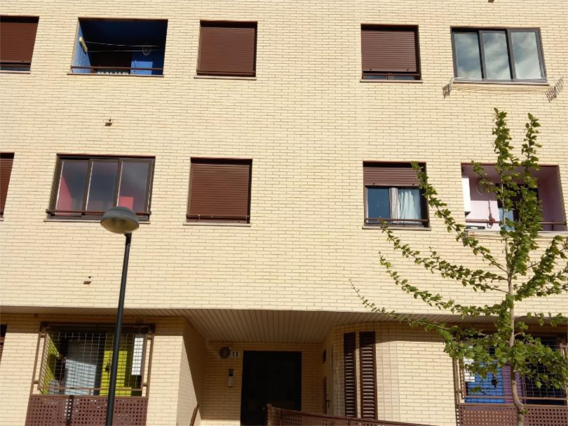 Exterior view of Flat for sale in Tarazona  with Air Conditioner, Heating and Parquet flooring