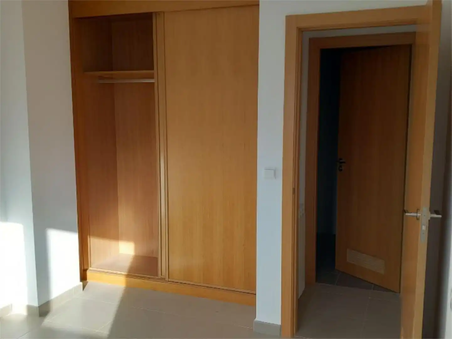 Wohnung zum Verkauf in Paseo Magallon Fiel, 11, Tarazona Schlafzimmer von Wohnung zum Verkauf in Tarazona mit Klimaanlage, Heizung und Parkett