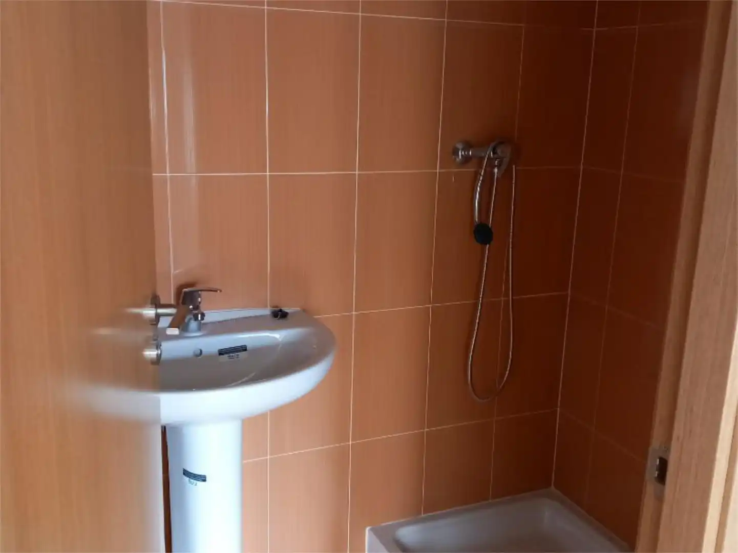 Wohnung zum Verkauf in Paseo Magallon Fiel, 11, Tarazona Badezimmer von Wohnung zum Verkauf in Tarazona mit Klimaanlage, Heizung und Parkett