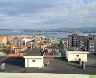 Vista exterior de Dúplex en venda en Santurtzi  amb Terrassa i Balcó