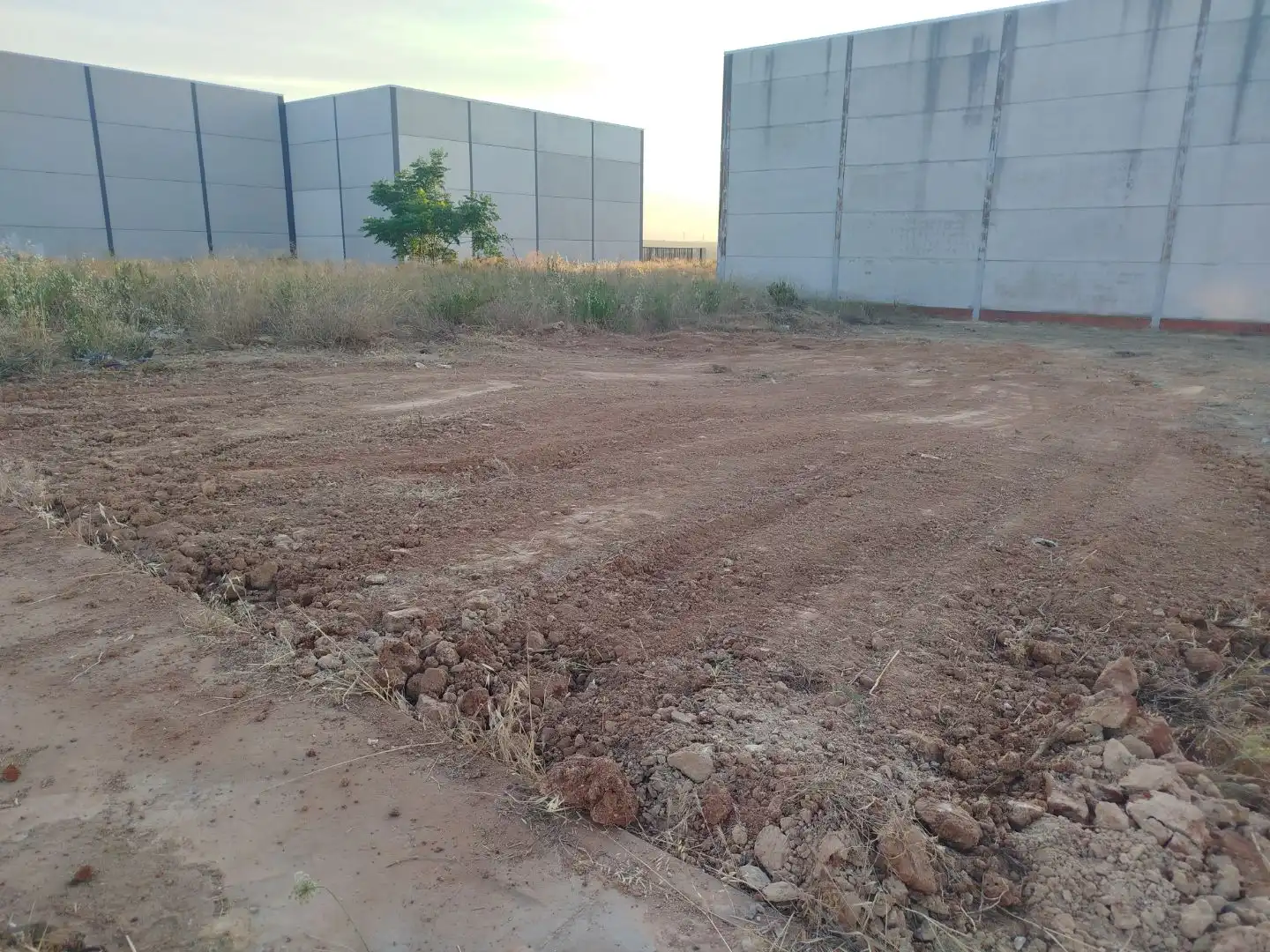 Terreno industrial en venta en Pilas