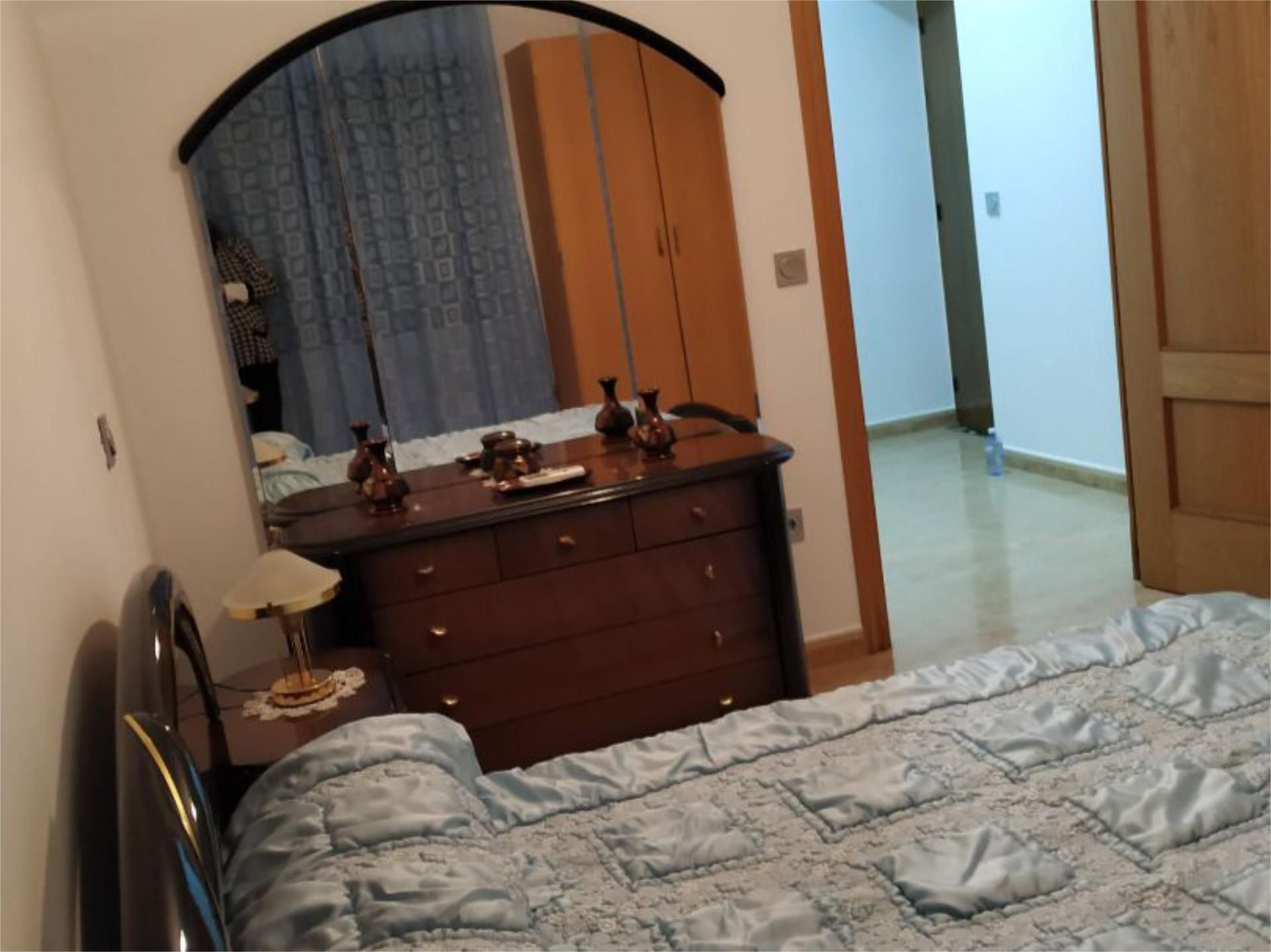 Dormitori de Casa adosada en venda en Mota del Cuervo amb Aire condicionat, Calefacció i Terrassa