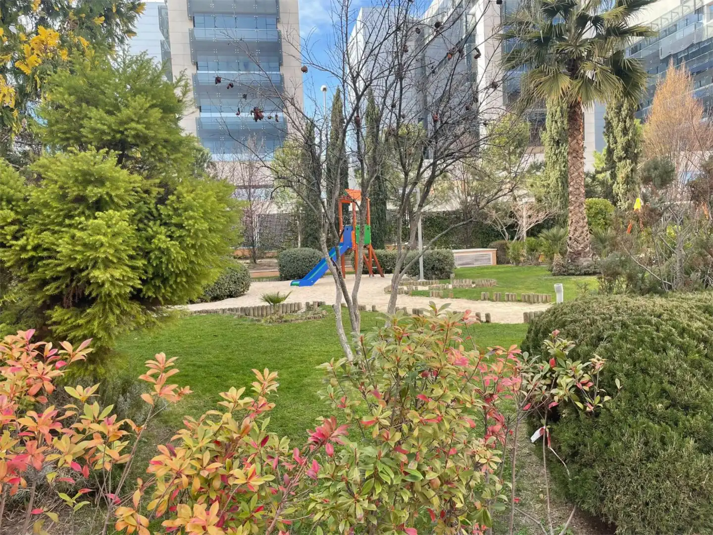Àtic de lloguer a Avenida de Santo Domingo de la Calzada, 27, Las Tablas