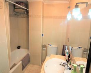 Bathroom of Flat for sale in Torrevieja  with Air Conditioner and Terrace