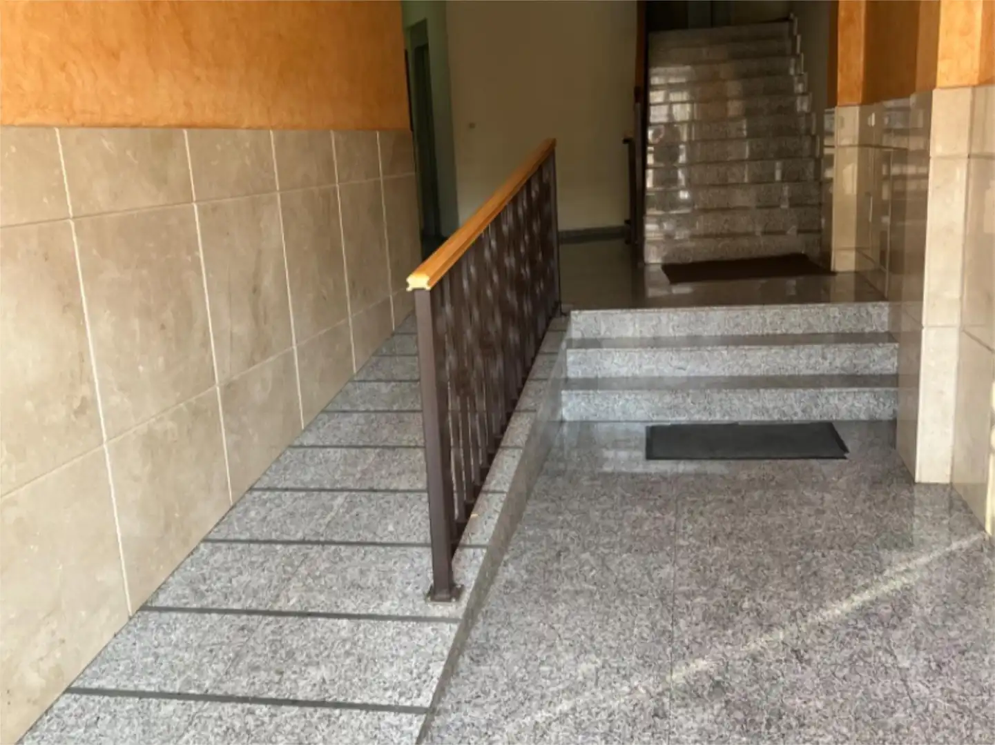 Piso en venta en Avenida del Obispo Panduro y Villafañe, 52, Valderas Piso en venta en Valderas con Calefacción, Parquet y Amueblado