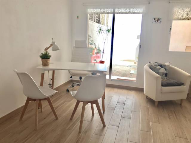 Oficina en Alquiler en Calle Maestranza, 21 en La Malagueta - Monte Sancha