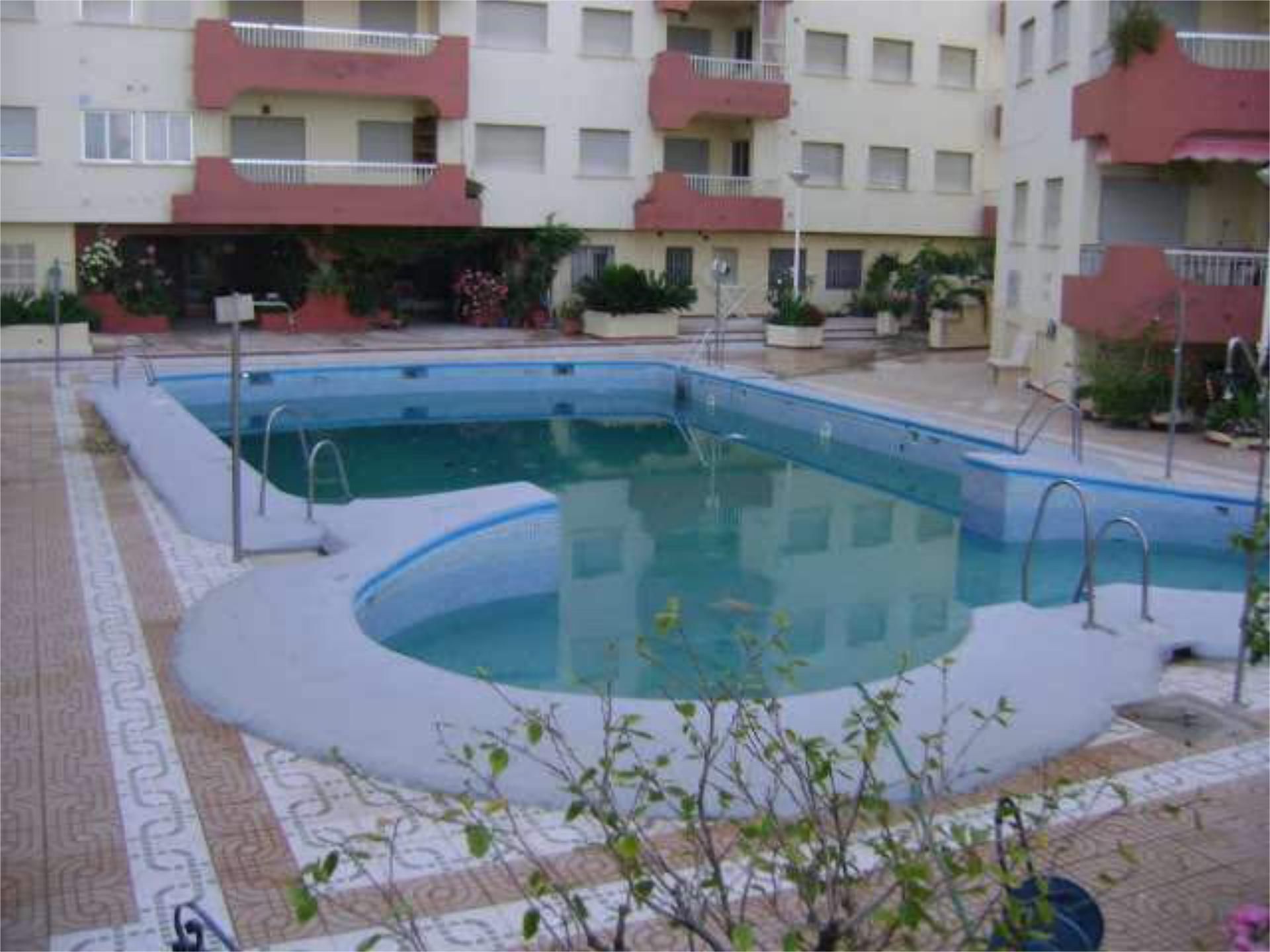 Swimming pool of Flat to rent in Motril  with Air Conditioner, Heating and Terrace