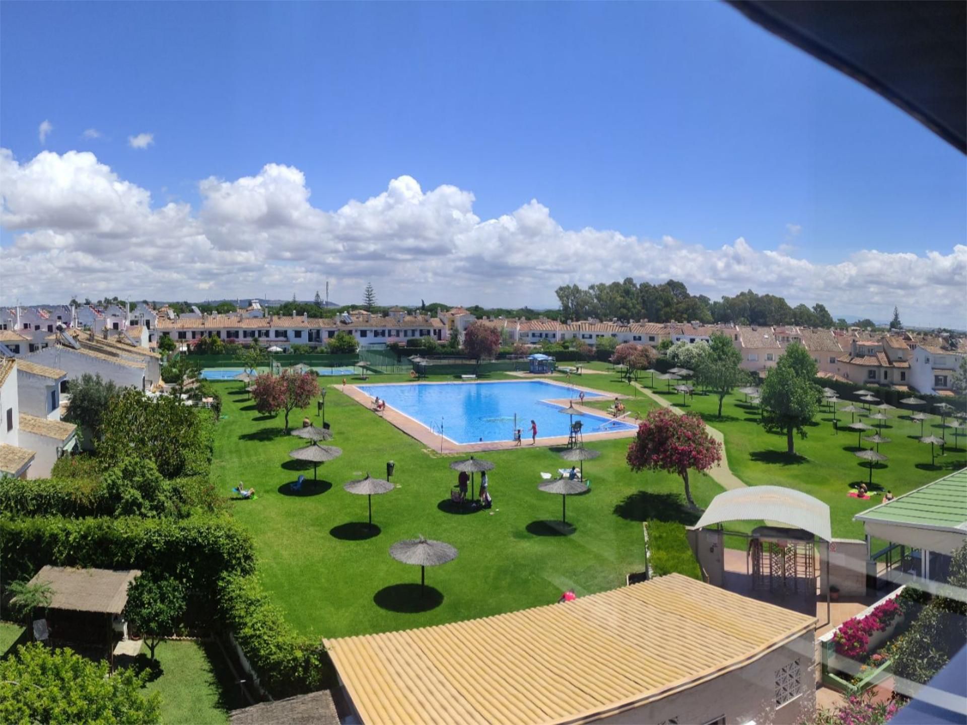 Swimming pool of Flat to rent in El Puerto de Santa María  with Air Conditioner, Heating and Swimming Pool