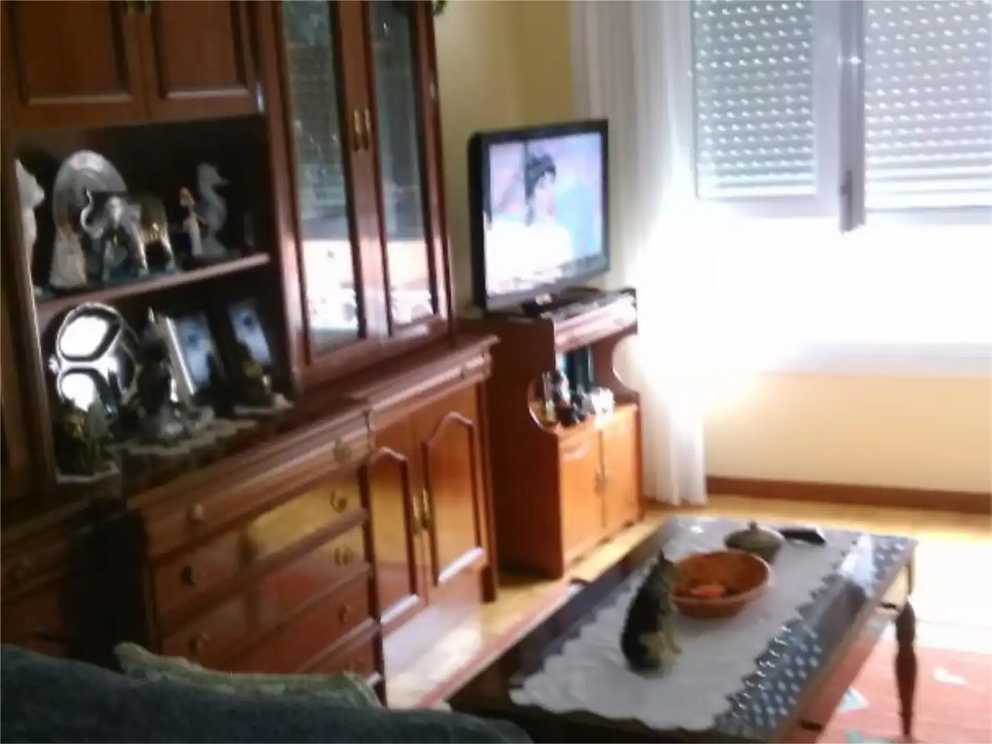 Wohnzimmer von Wohnung zum Verkauf in Teverga mit Heizung, Parkett und Abstellraum