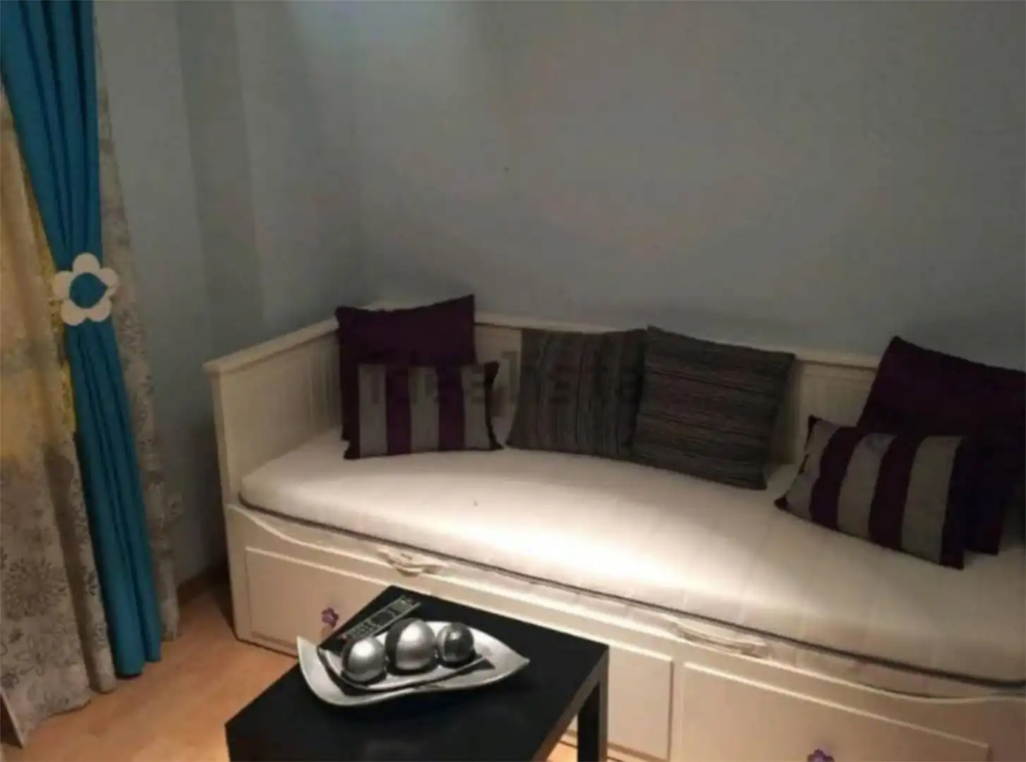 Room in Calle los Nogales, 52, Prado Santo Domingo - Ensanche