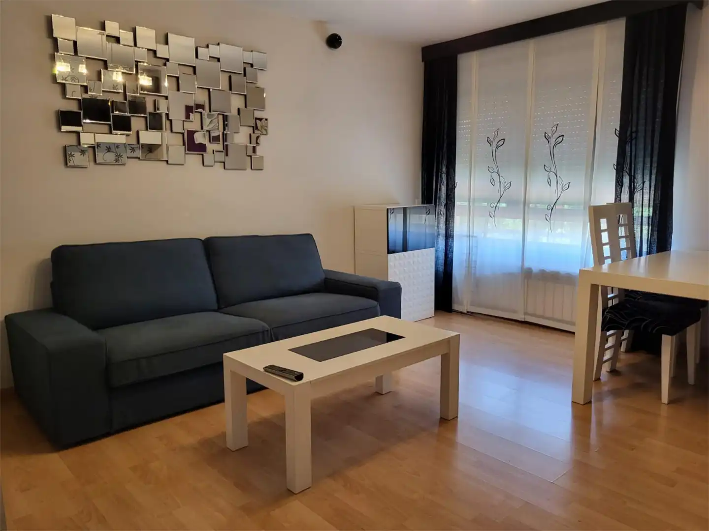 Room in Calle los Nogales, 52, Prado Santo Domingo - Ensanche