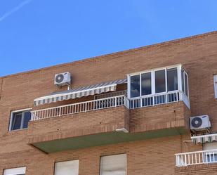 Exterior view of Attic for sale in Sagunto / Sagunt  with Air Conditioner and Balcony