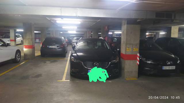 Garaje en Venta en Avenida de los Príncipes de España, 25 en La Espinilla - Parque Blanco