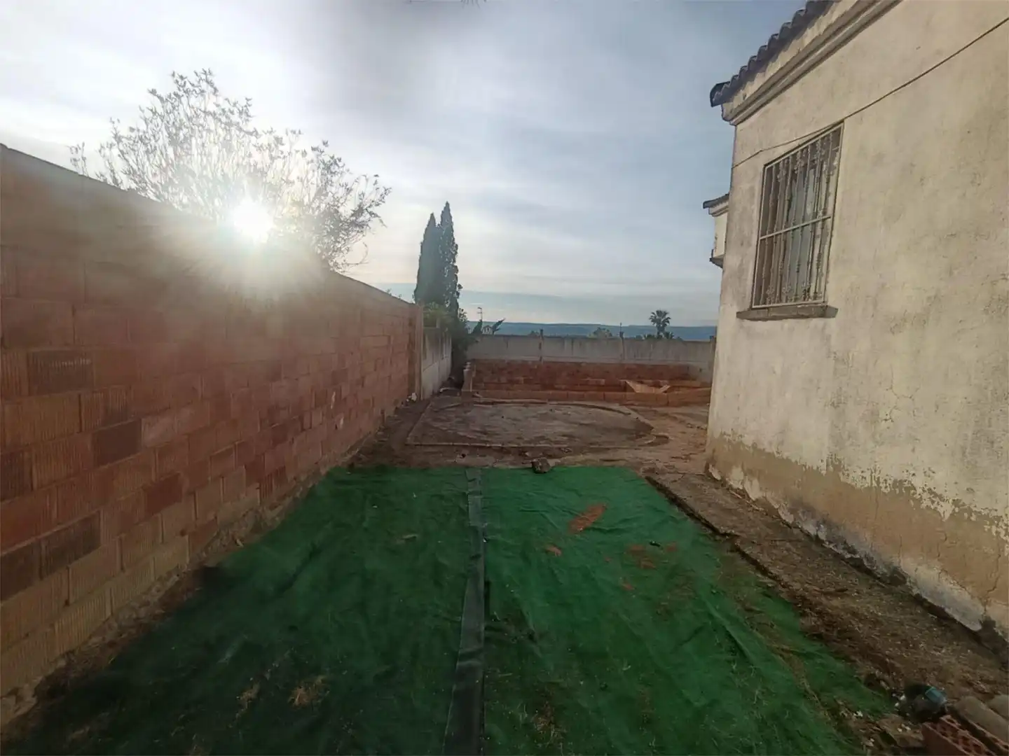 Piso en venta en Calle A, 48, San Roque - La Cruz - La Rozuela Piso en venta en Linares con Aire acondicionado, Jardín privado y Terraza