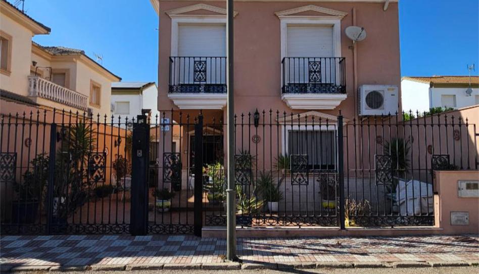 Casa o chalet en venta en Calle del Descubrimiento, 12, La Carolina, Jaén - imagen 1 Foto 1 de Casa o chalet en venta en Calle del Descubrimiento, 12, La Carolina, Jaén