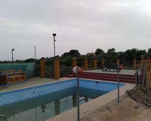 Piscina de Finca rústica en venda en Paterna del Campo amb Aire condicionat, Terrassa i Piscina